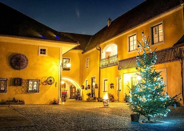 Homestay Winzerhof Familie Bogner *